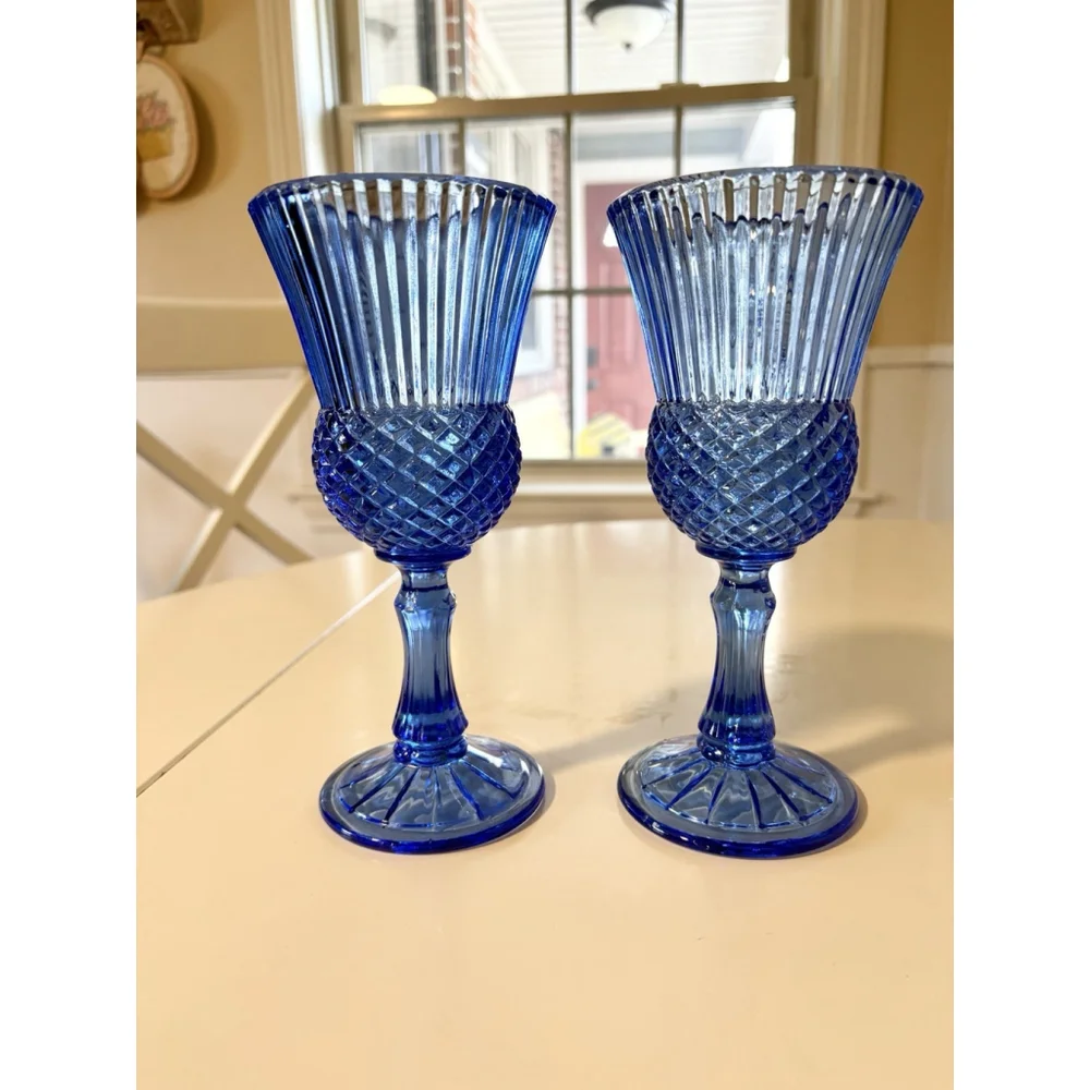 Vintage Cobalt Blue Cameo Portrait Goblets Set of 2 Medallion Glass Wine Glasses - Picture 2 of 6